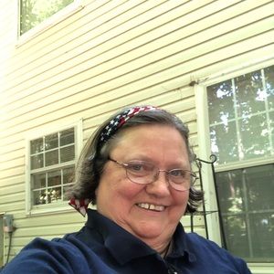 Meet your Posher, Fay